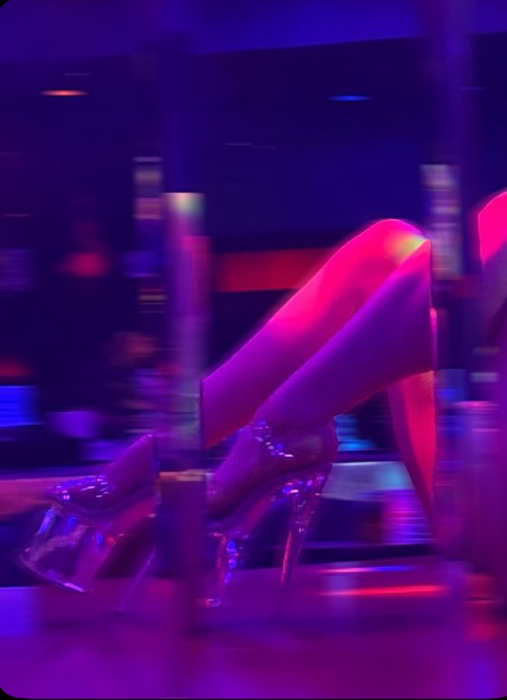 heels 🖤