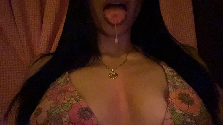 just cause im a cute kitty ^_^