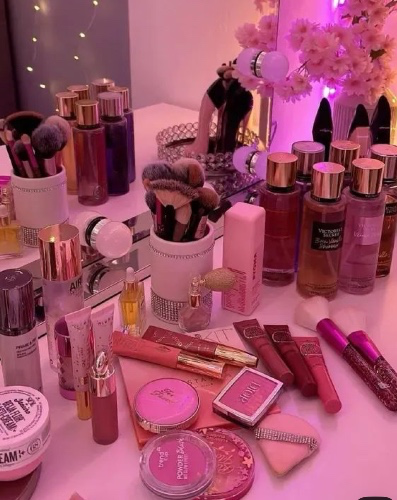 Makeup new gloss
