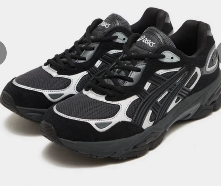 ASICS GEL-NYC 2.0 size 11 UK