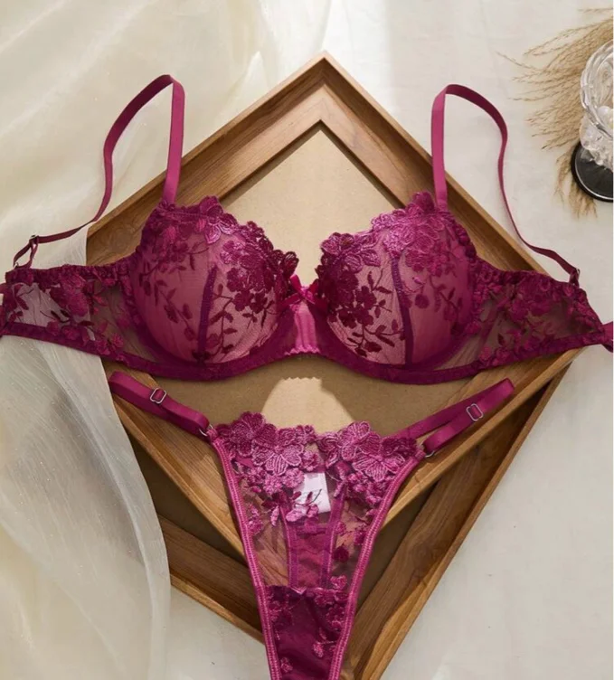 Red Violet Lingerie 