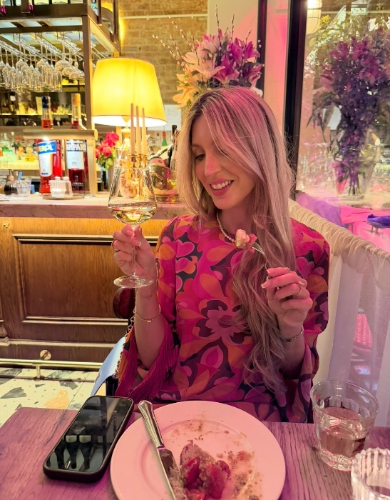 Glass of wine 