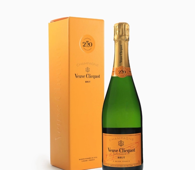 Bottle of champagne 