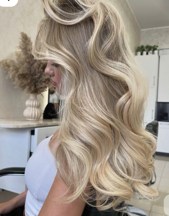 Hair appointment (€222)