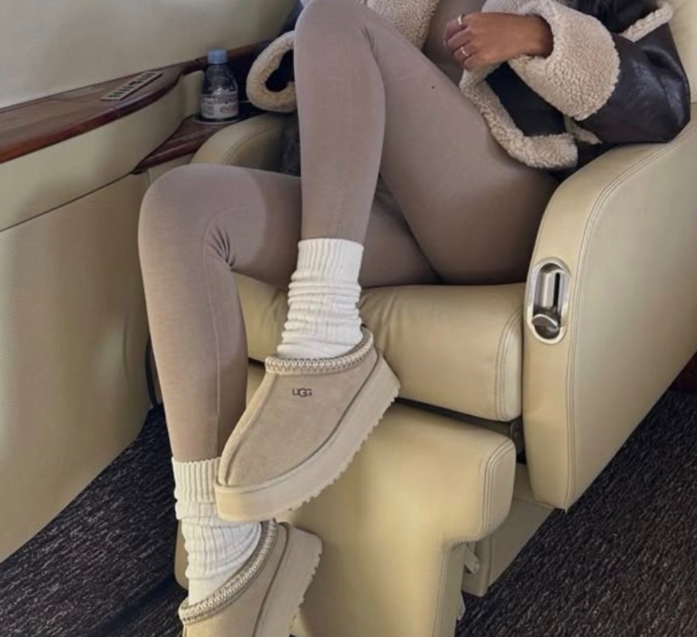 Uggs (€200)