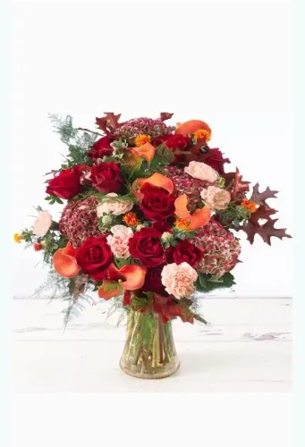Autumnal floral display treat 