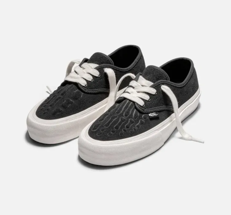Straye Bones Shoes