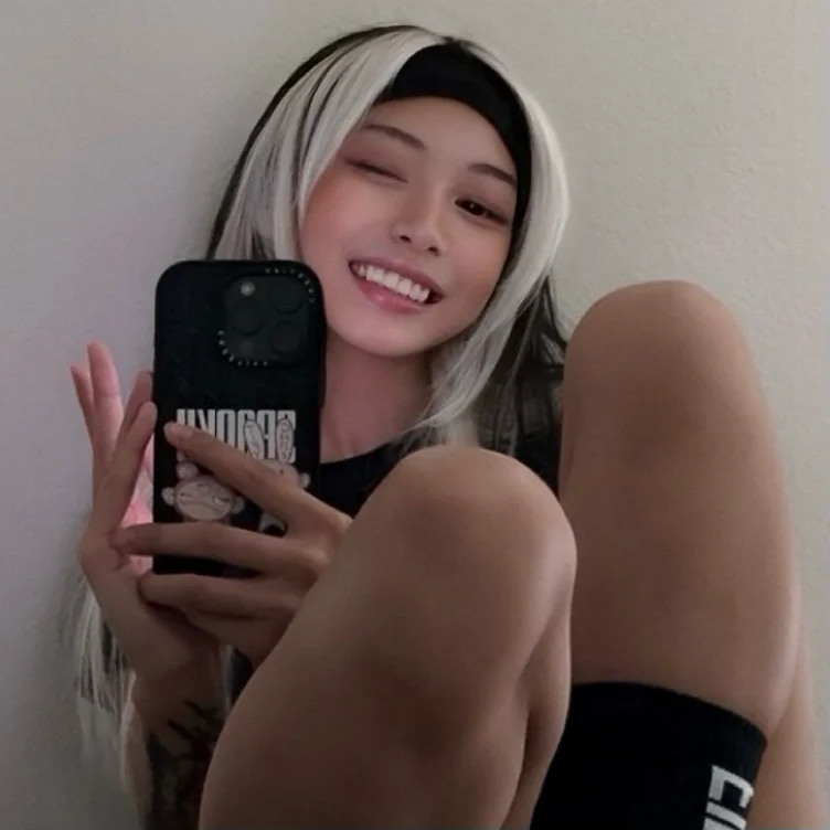 Virtual kiss ⋆˚࿔