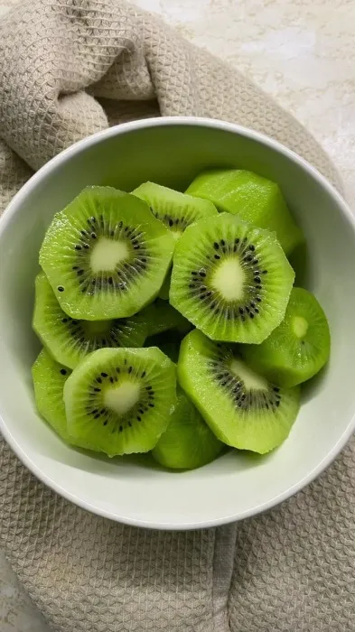 my favourite fruit 🥝