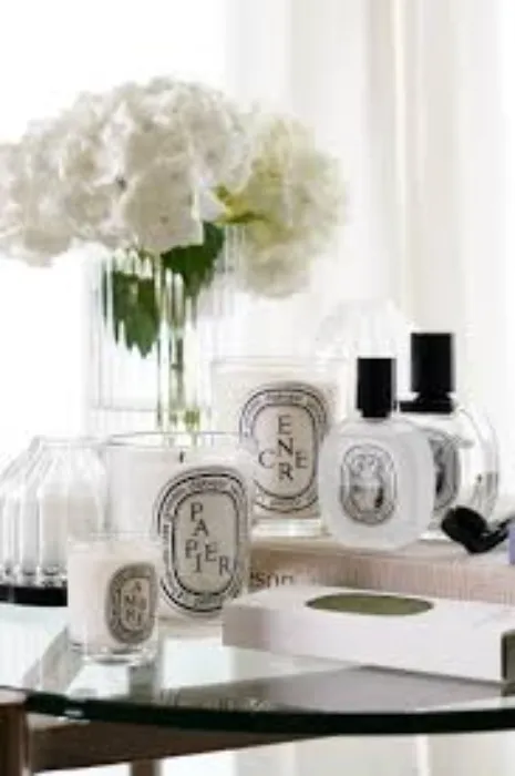 Seasons Greetings - Diptyque Gifts