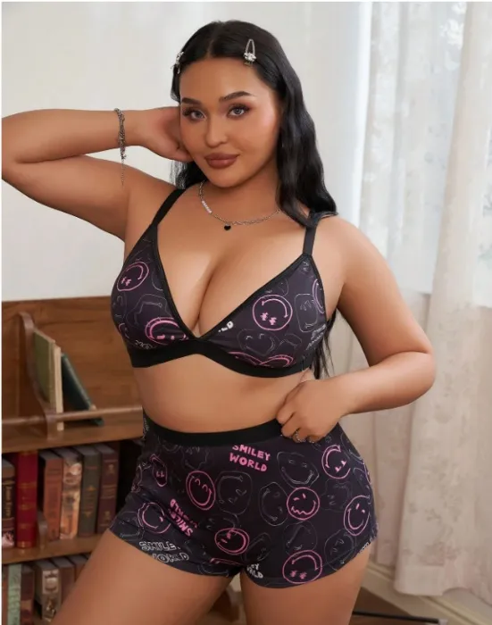 SmileyWorld® | SHEIN Plus Size Black & Pink Sexy & Comfy Bikini Bra And Panty Underwear Set