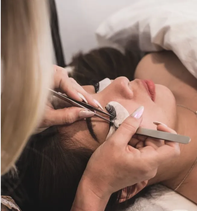 Pay for my eyelash extensions