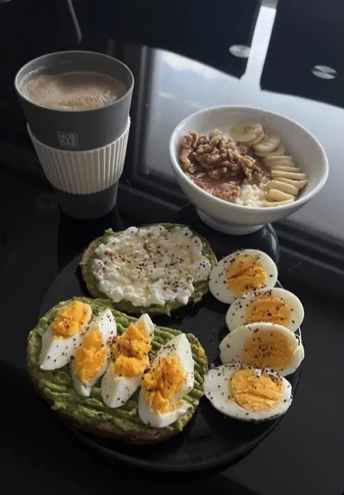 Breakfast 
