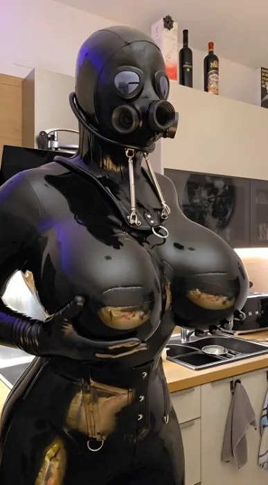 Heavy Rubber Neck Corset (different colors)