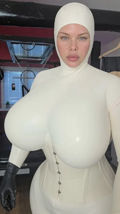 Rubber Catsuit Made to Measure by Epic Couture