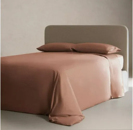 Satin bed linens
