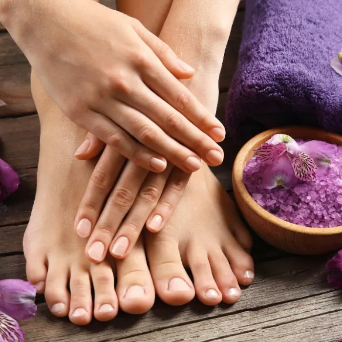 Mani & Pedi