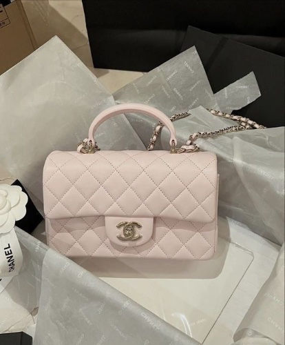 designer bag ♡ (£5,000)