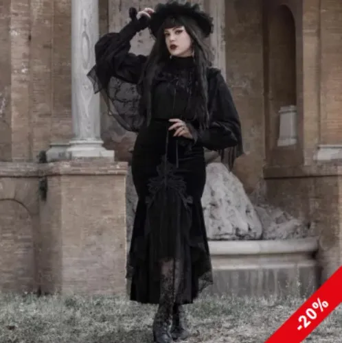 REFINED LADY SKIRT I MEAN CMON