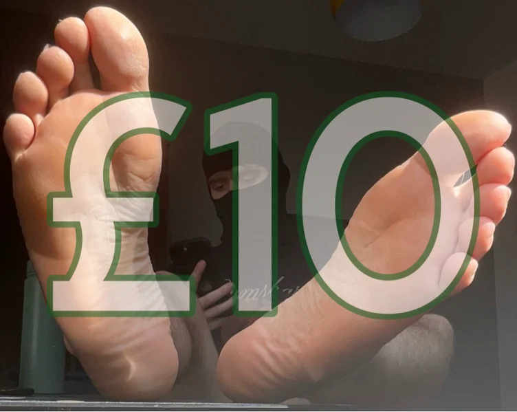 £10