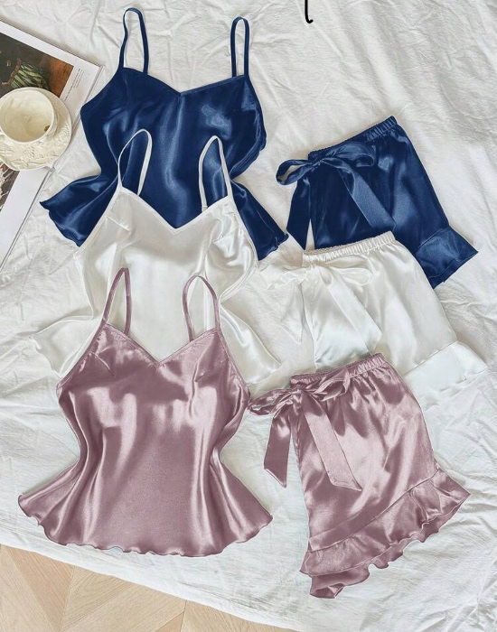 Satin set