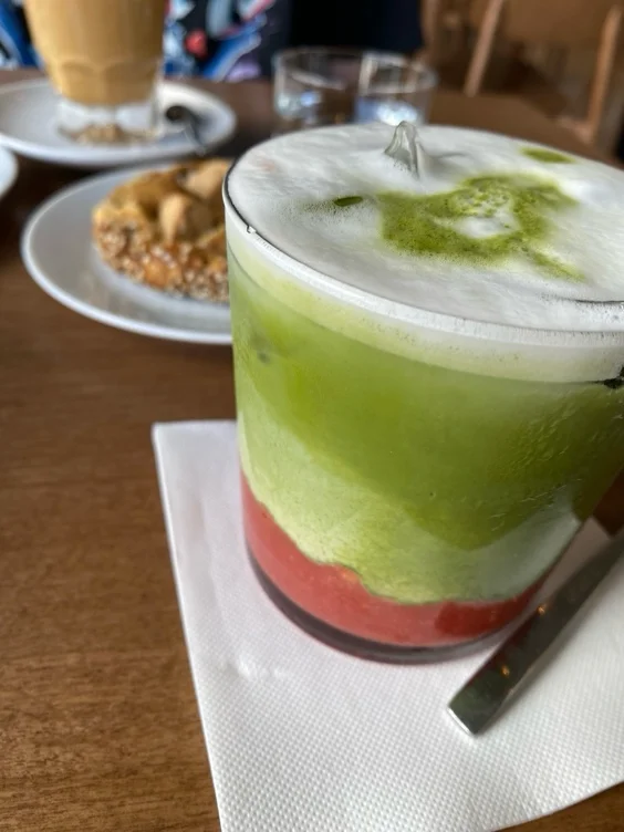 Matcha and cookie 🍵🍪