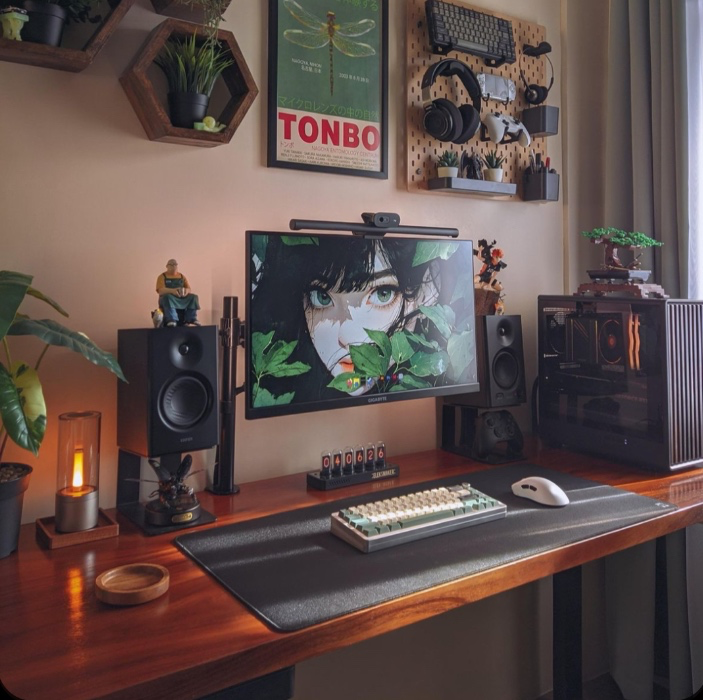 ˑ.⊹ 999 ⊹.ˑ Gaming Set Up 