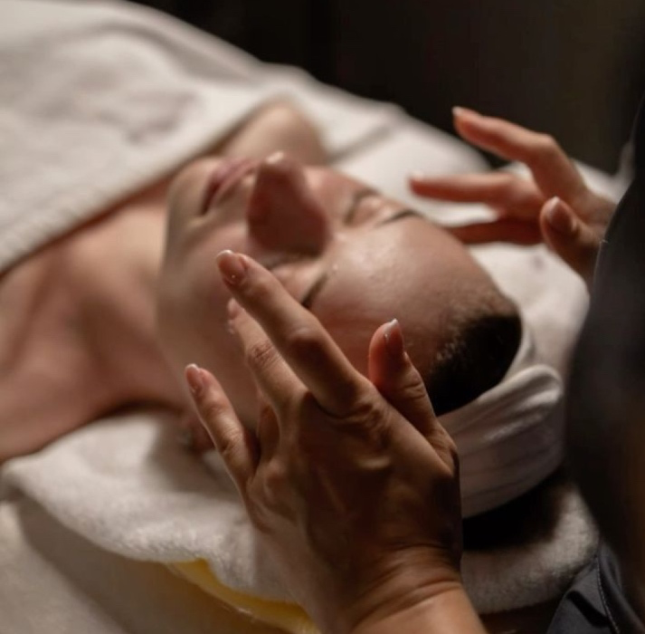 ˑ.⊹ 333 ⊹.ˑ Facial Massage 