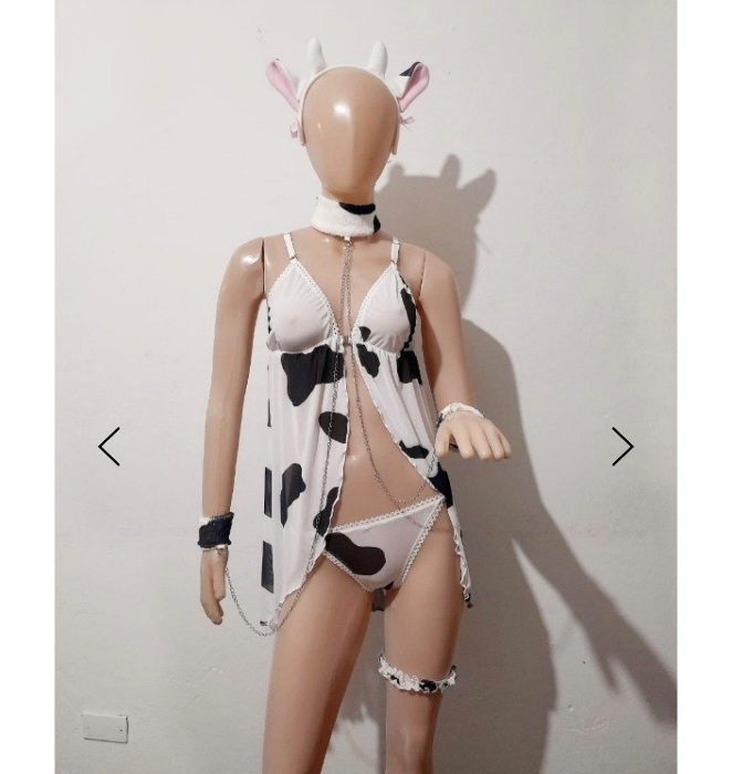 Cow-print outfit for new content!❤️