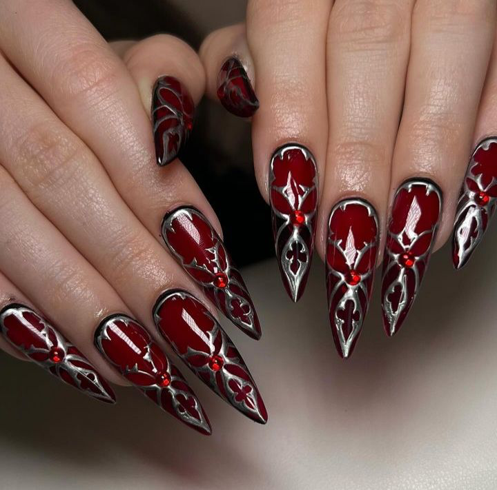 Nails 