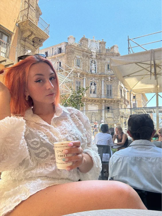 Luxury Shopping Budget 🛍️