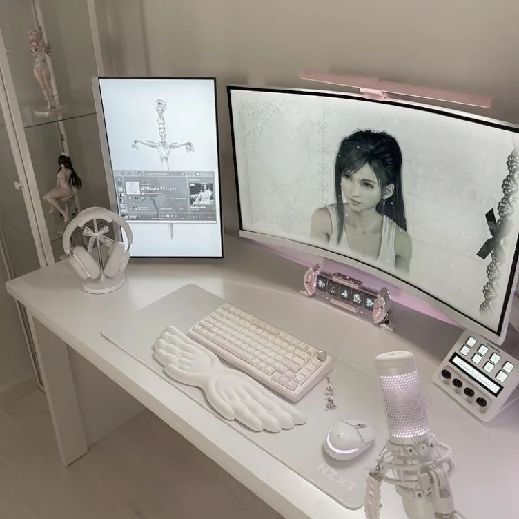 pc ( •̯́ ^ •̯̀)