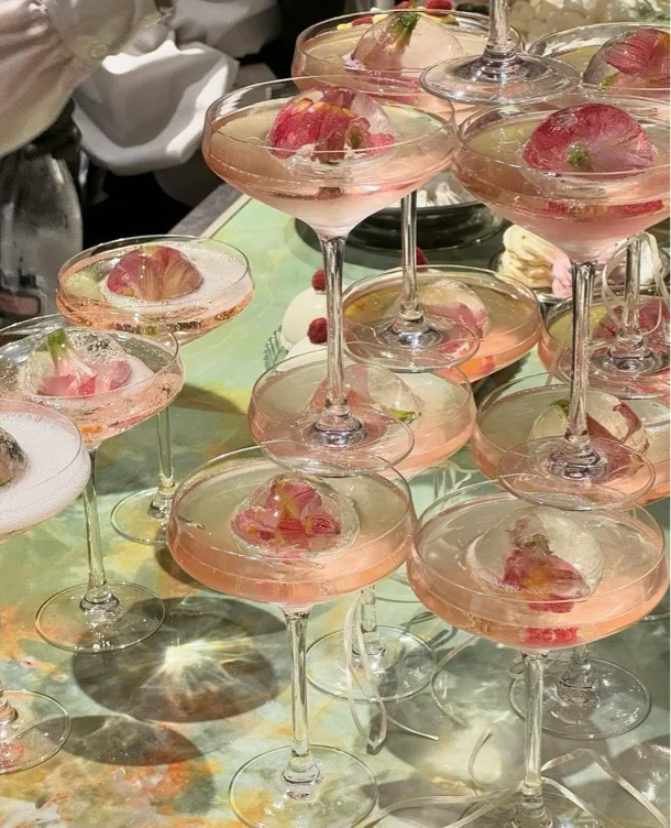 Pay for my cocktails
