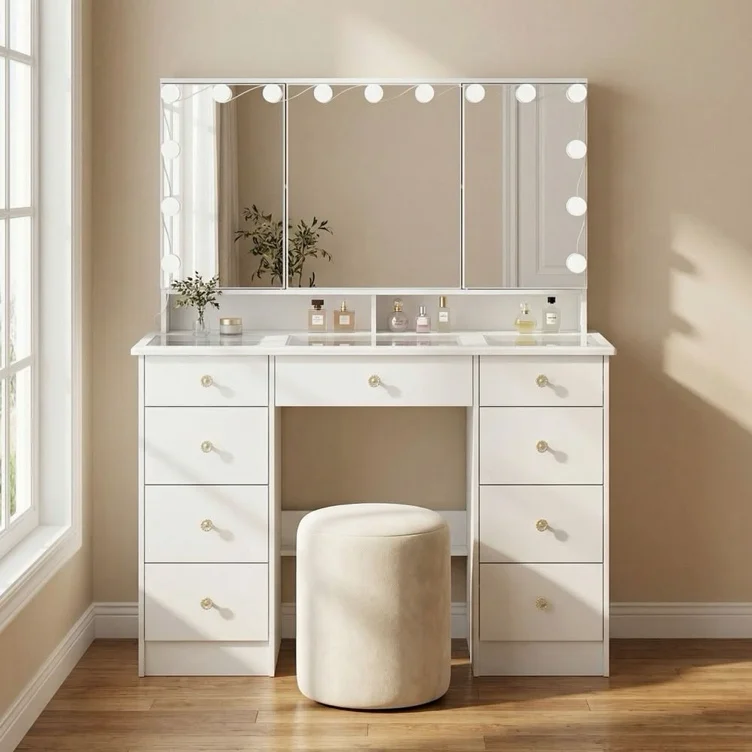 More mirrors are net positive for society
