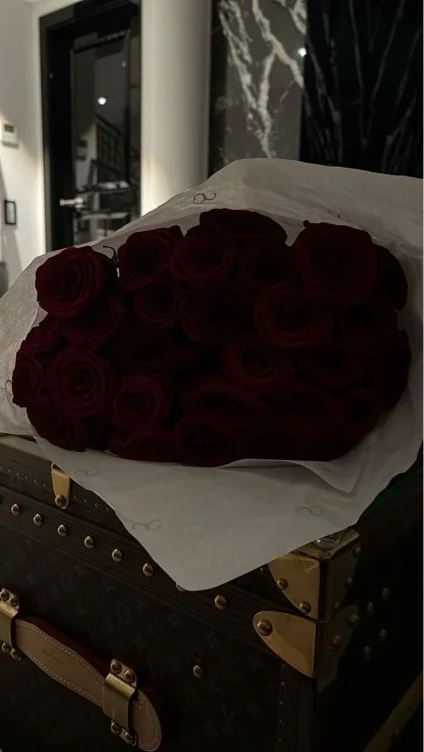 Buy Me roses 