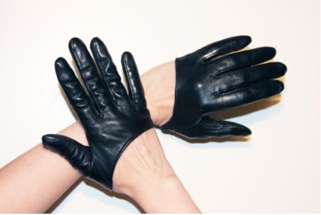 leather gloves 