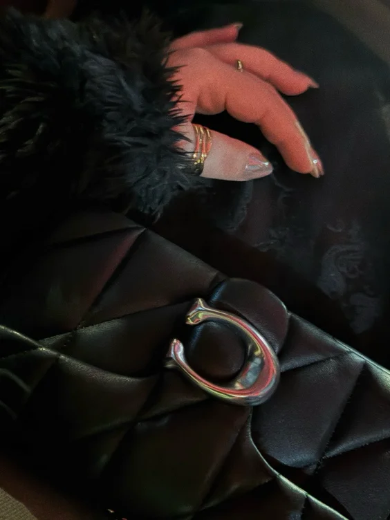  ཐི shopping spree ཋྀ 