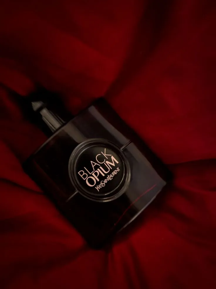 Your Queen's Perfume 
