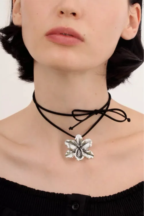 Velvet Luna Lily Suede Choker Necklace