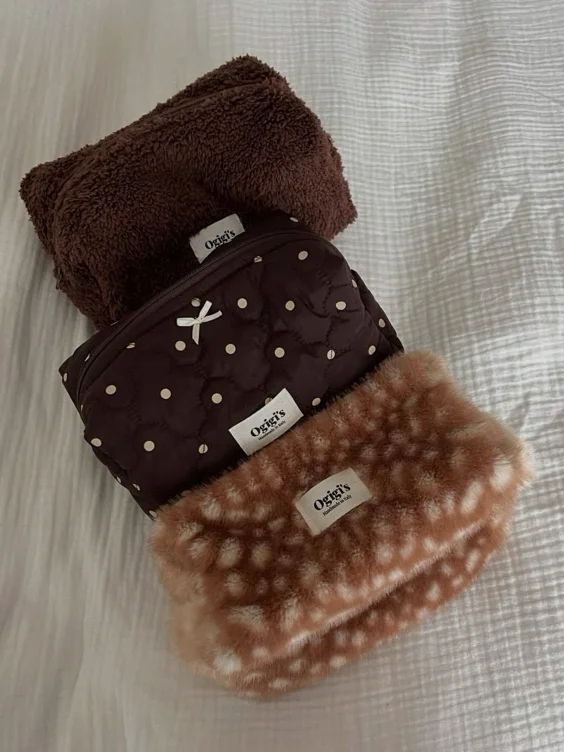 Cosmetic bag