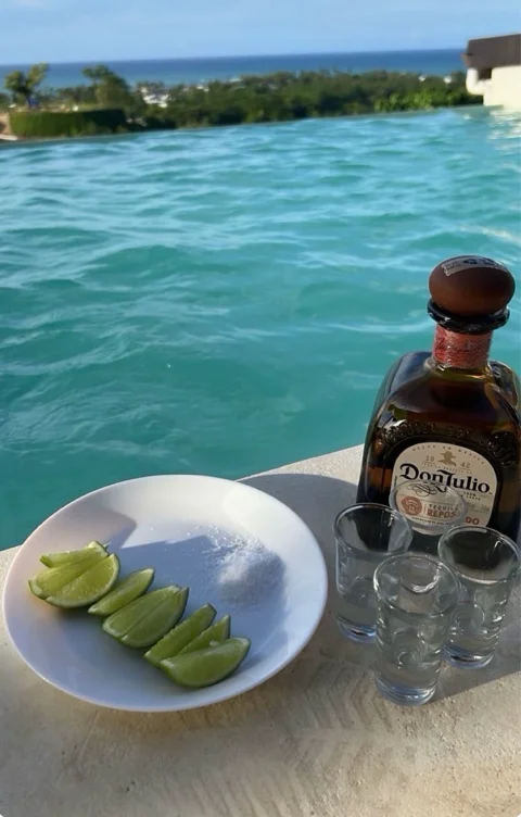 drinks//shots