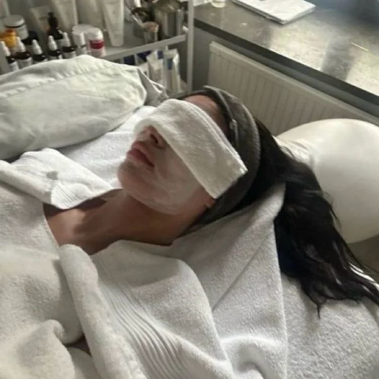 facial (300)