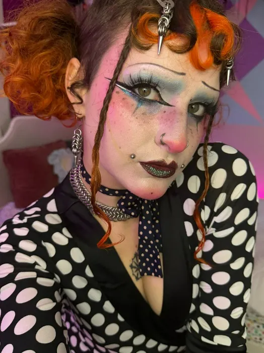 Make up 