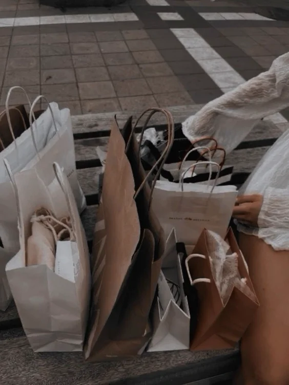 Shopping on you 🙏🏻