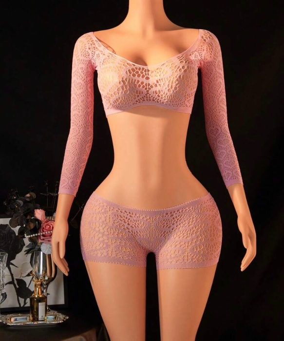 Sexy outfit 