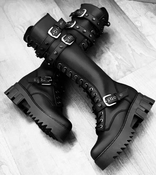 𝙽𝚎𝚠 𝙱𝚘𝚘𝚝𝚜 👢