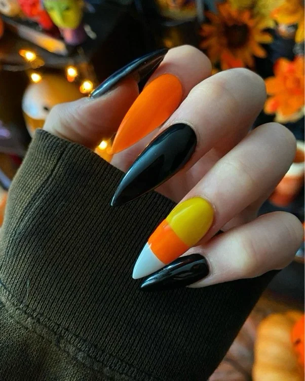 𝙽𝚎𝚠 𝚂𝚙𝚘𝚘𝚙𝚢 𝙽𝚊𝚒𝚕𝚜 🧡🖤