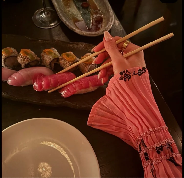 Luna’s Sushi Night 🍣 🥹