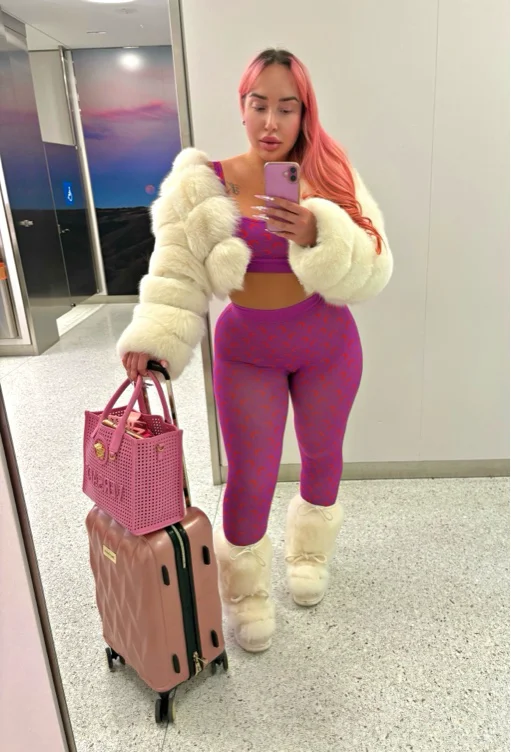 Catching flights✈️