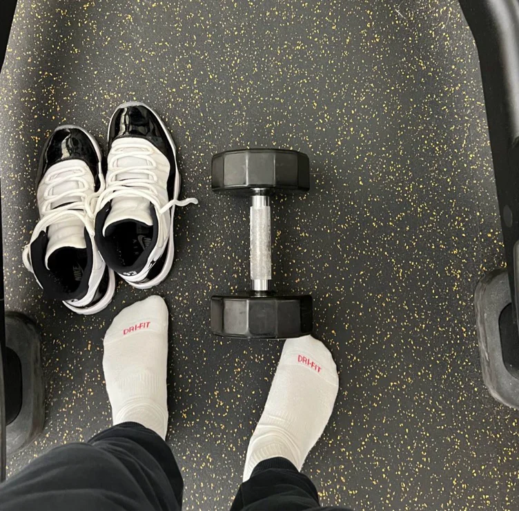 Nike shoes 